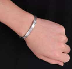 Alternative view of Smalle stalen Armband met Graveerplaat
