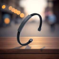 Alternative view of Bangle van edelstaal