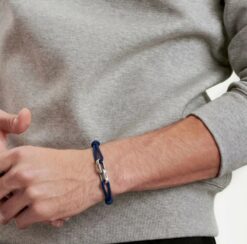 Alternative view of Gepersonaliseerde en verstelbare minimalistische armband met Naam - Zilverkleurig